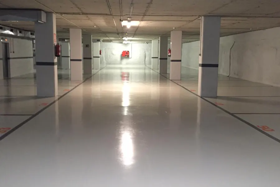 Pintores de parking en Montornès del Vallès